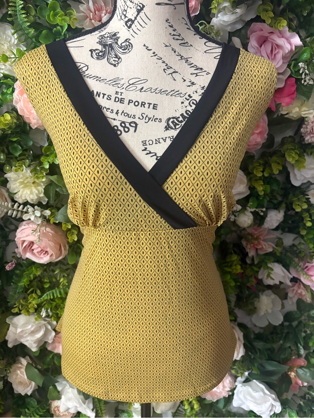 Amazon Yellow Geometric V-Neck Top with Black Trim